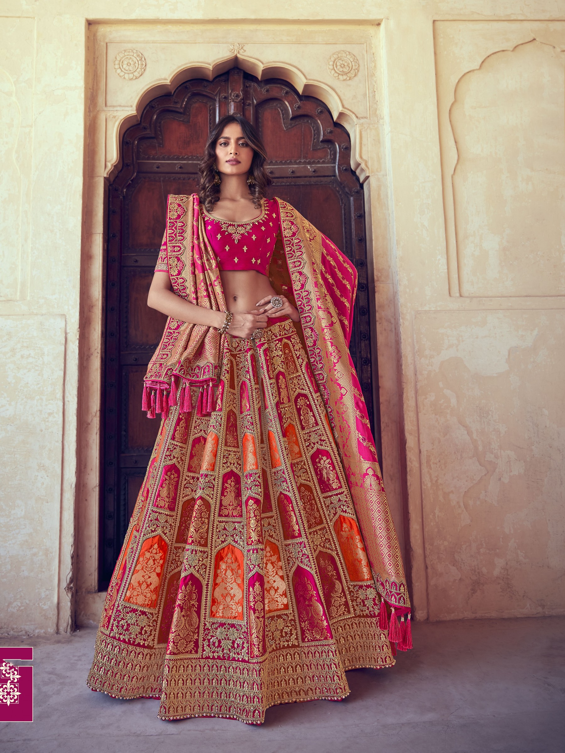 Pure Banarasi Silk Wedding Lehenga in Pink Color With Embroidery work - Banarasi  Lehenga - Lehenga