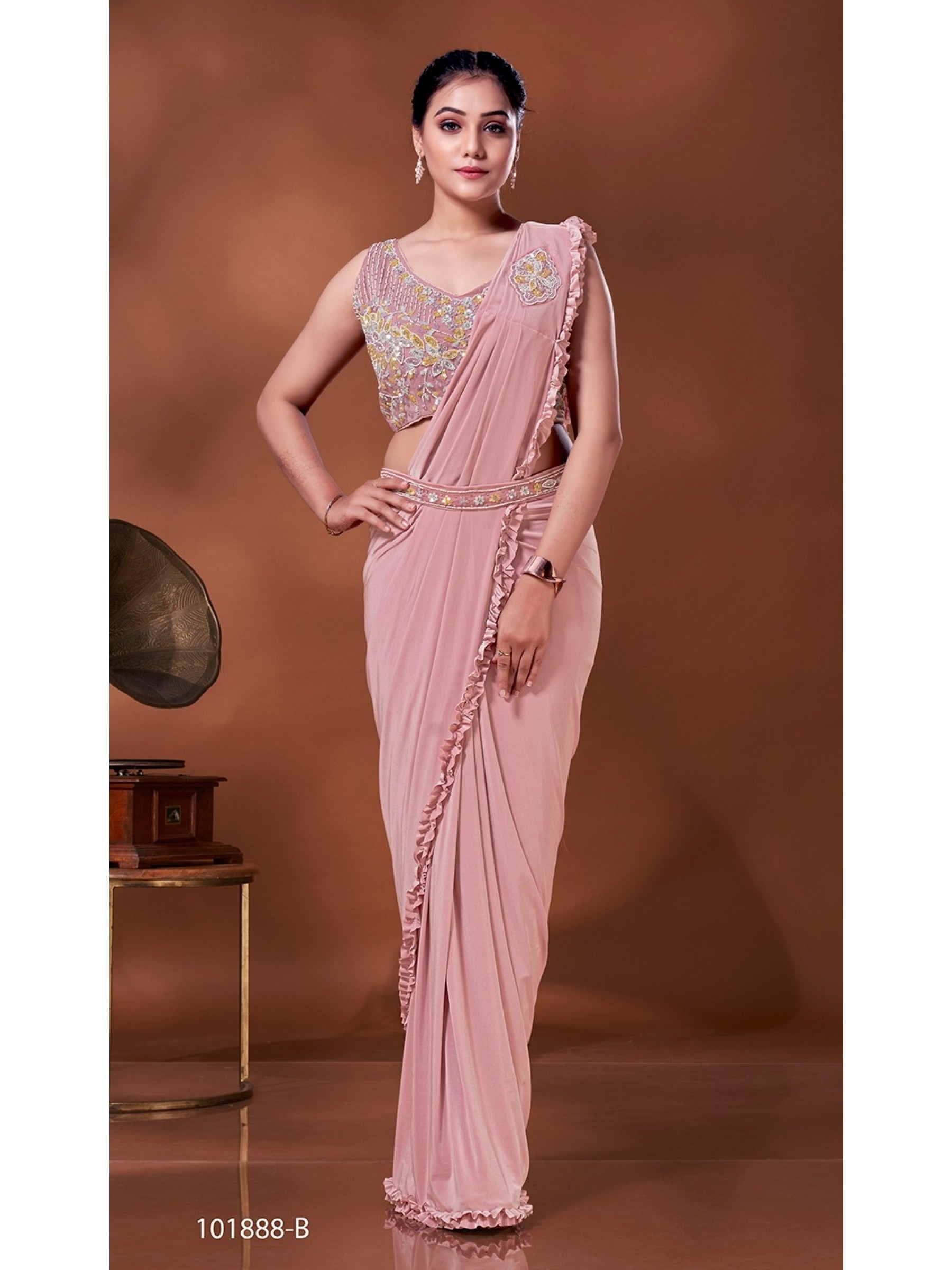 Shimmer Laycra  Fabric Party Wear  Saree In Pink Color With Embroidery Work