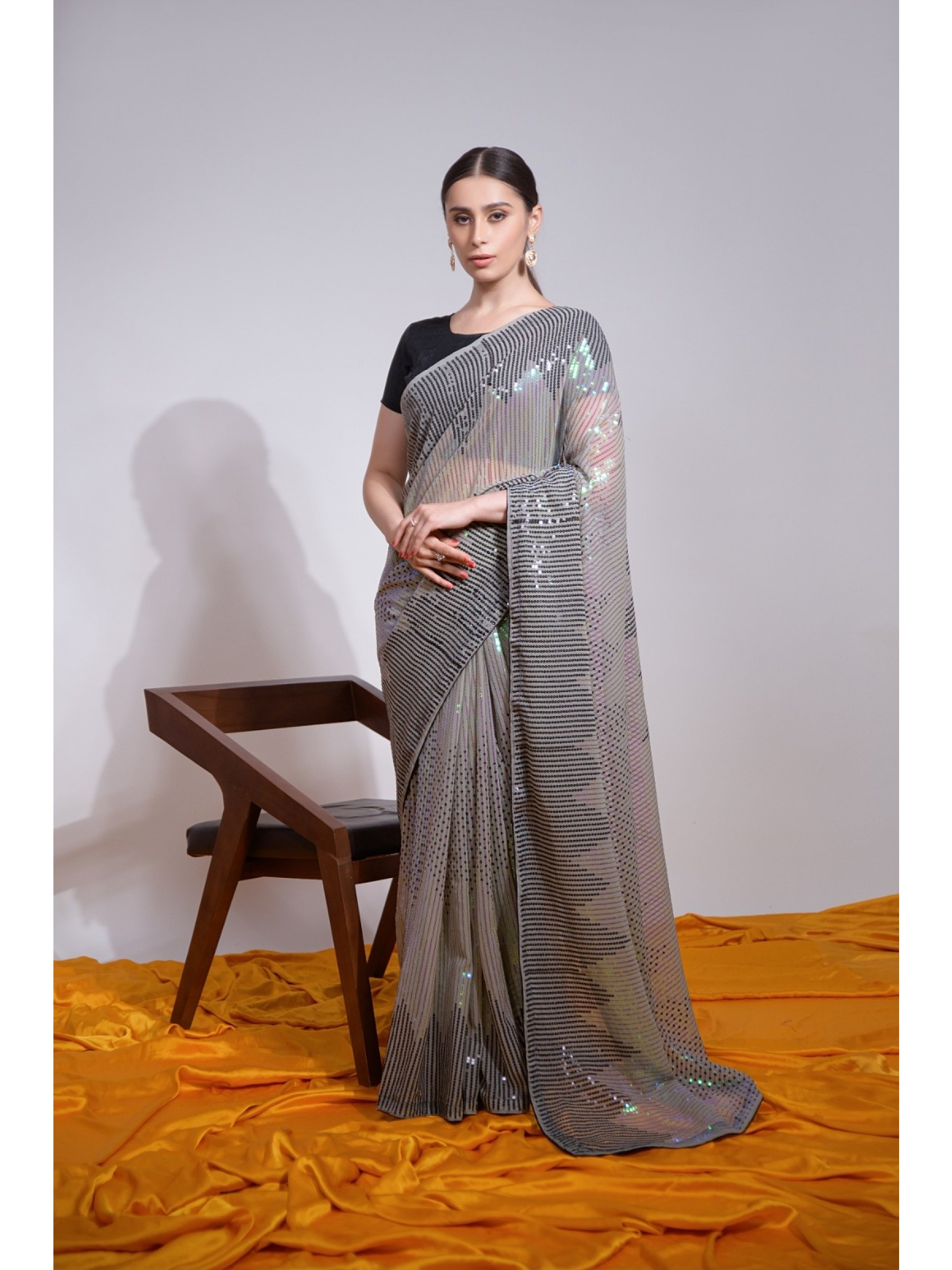 Grey Color in Georgette  Party Wear Saree With Embroidery  