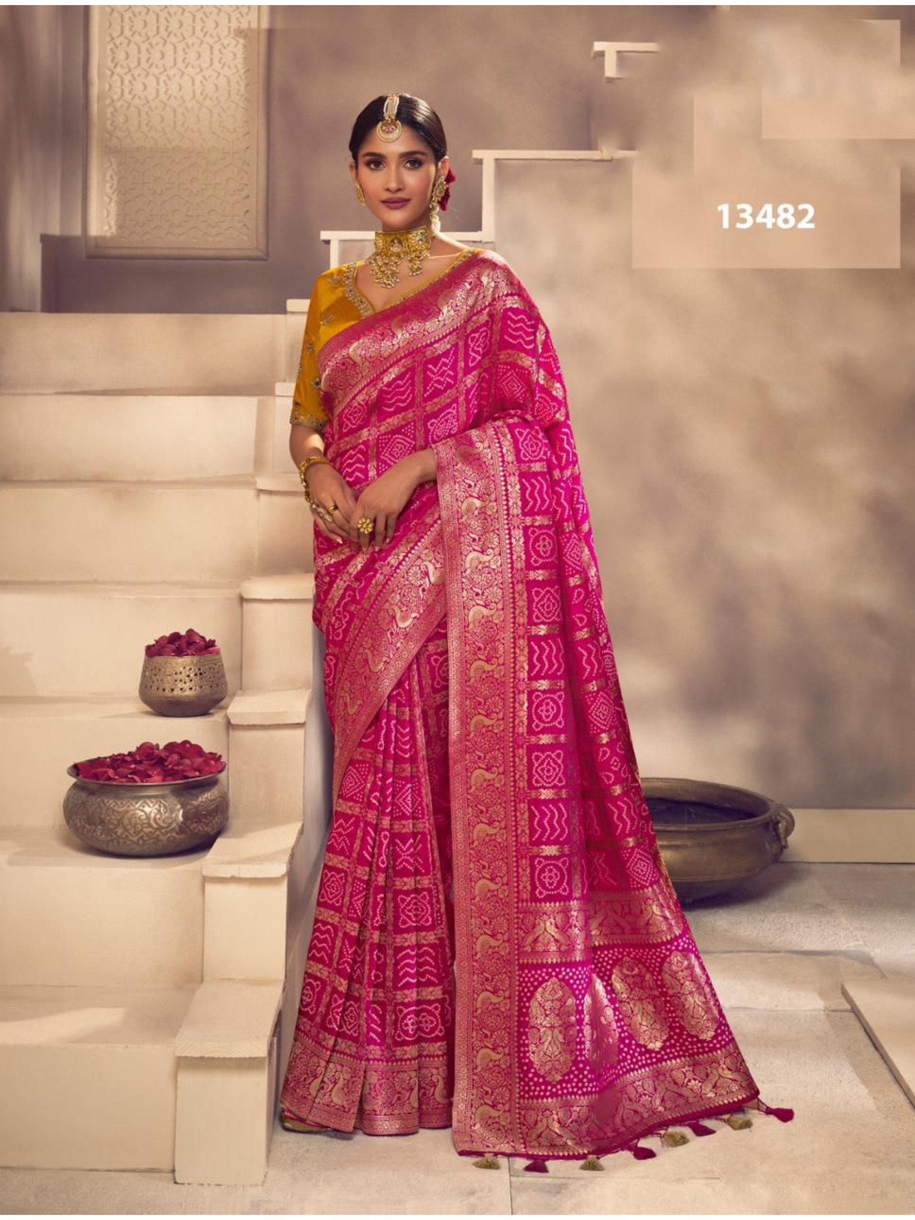 Pure  Silk Saree In Pink Color With Embroidery Work