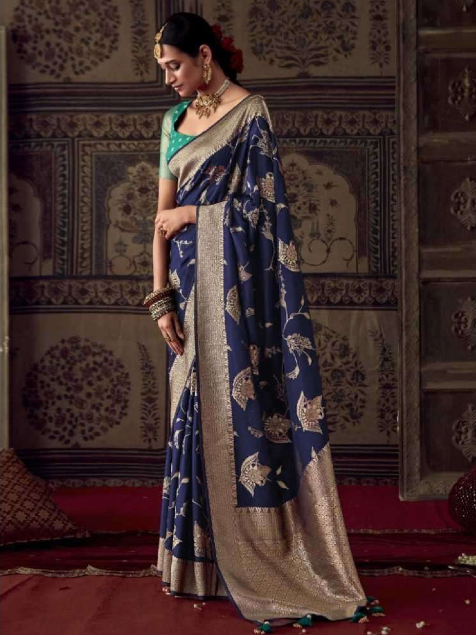 Pure Banarasi  Crepe Georgette Silk Saree In Blue Color With Weaving  Work
