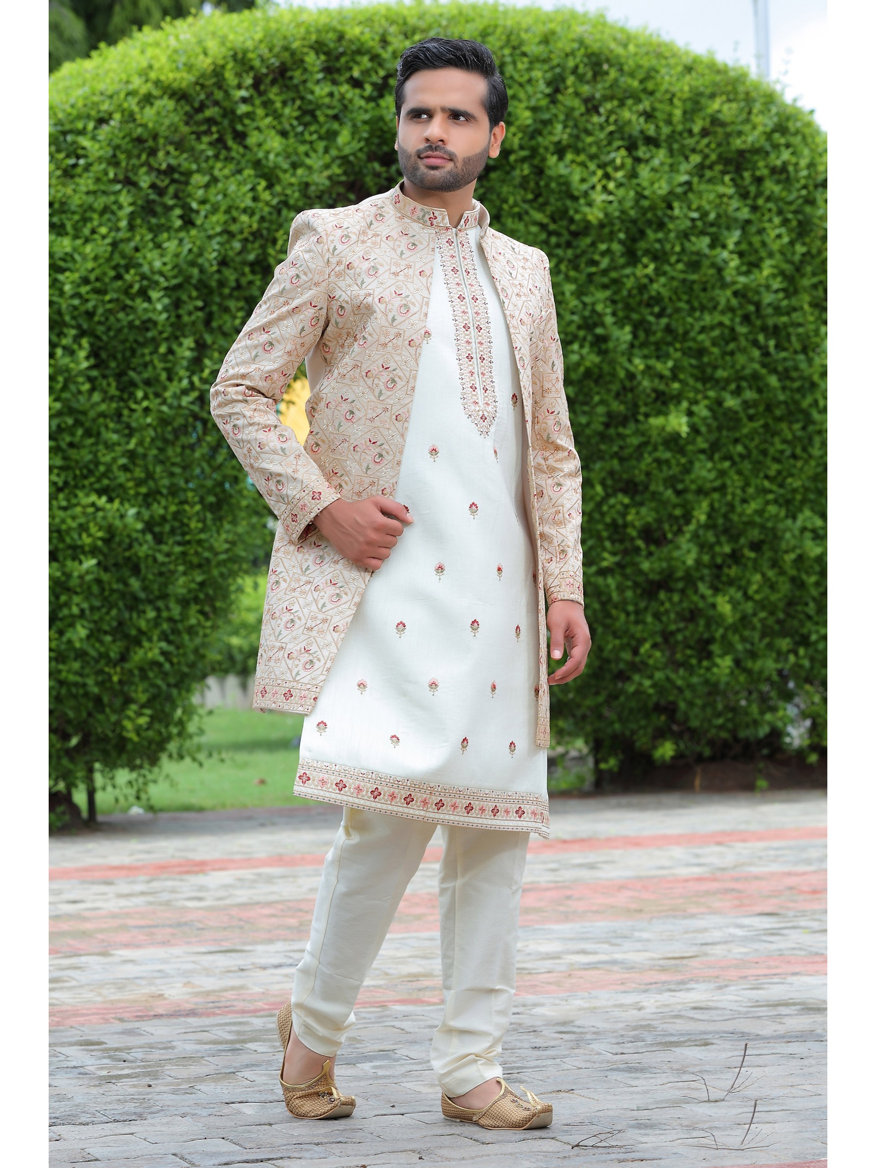 Soft Silk fabric with Embroidery Work  Wedding Wear Sherwani set in Off White