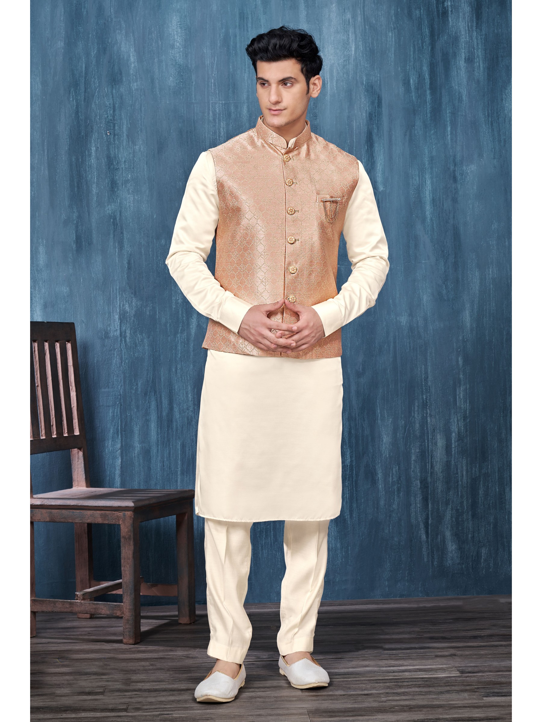 Jacquard Silk Function Wear Heavy Readymade Men's Kurta Paijama With Jacket 