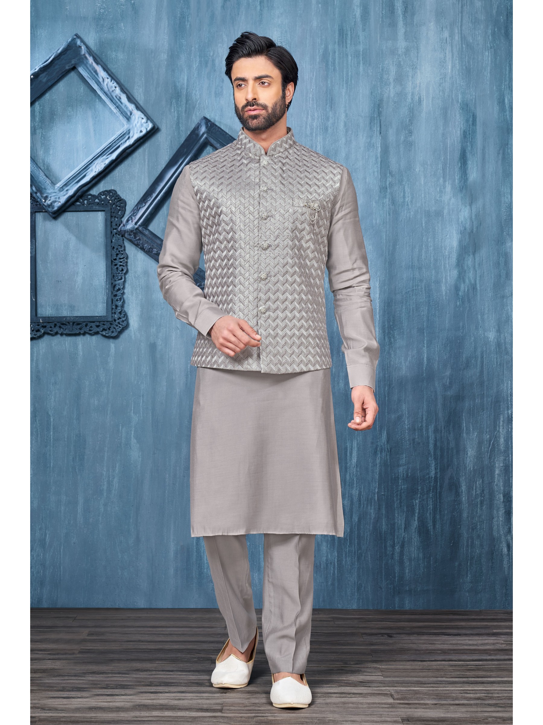 Art Embroidered Banarasi Silk Function Wear Heavy Readymade Men's Kurta Paijama With Jacket 