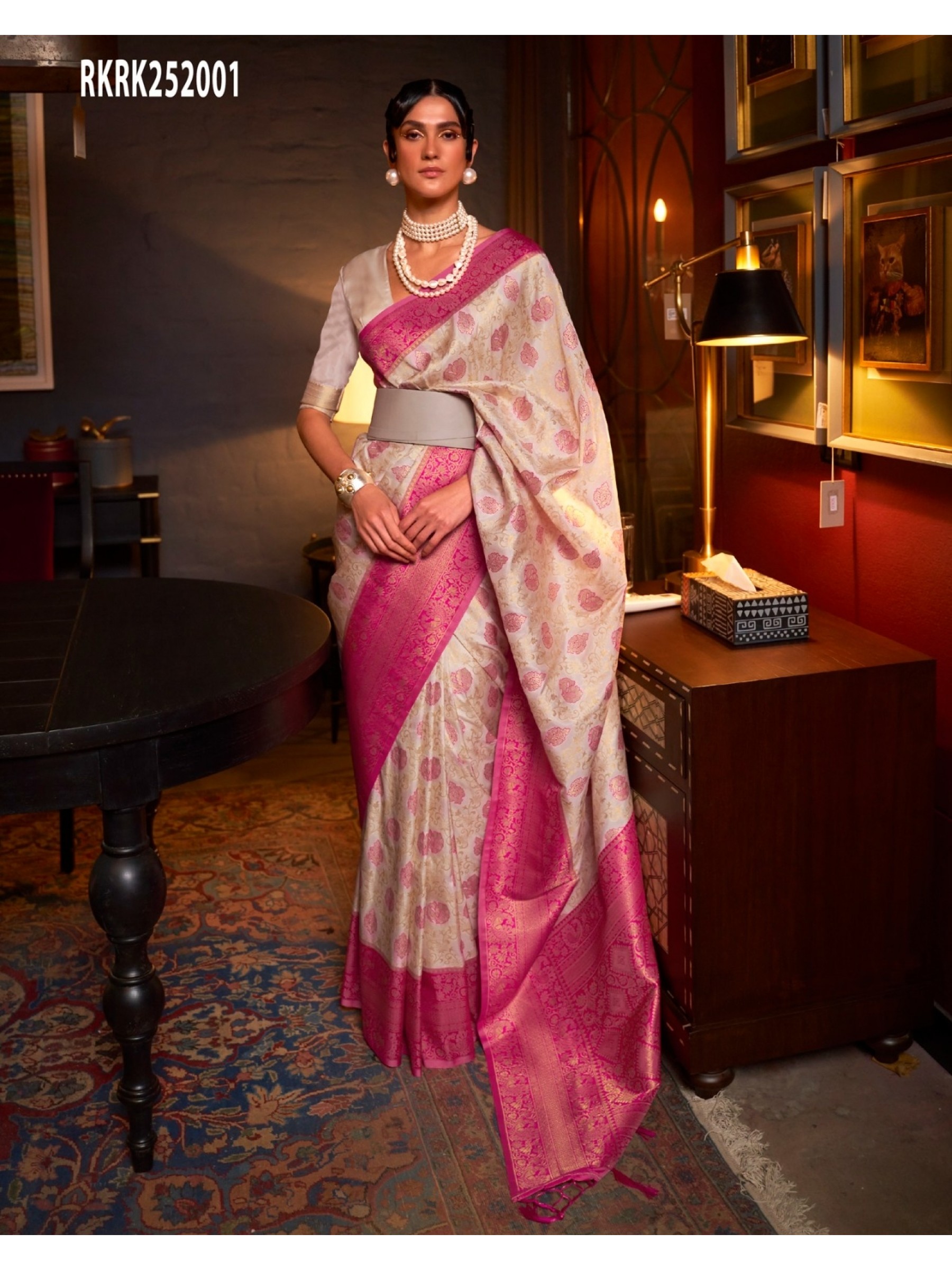 Art Silk Party Wear Saree In Pink Color 