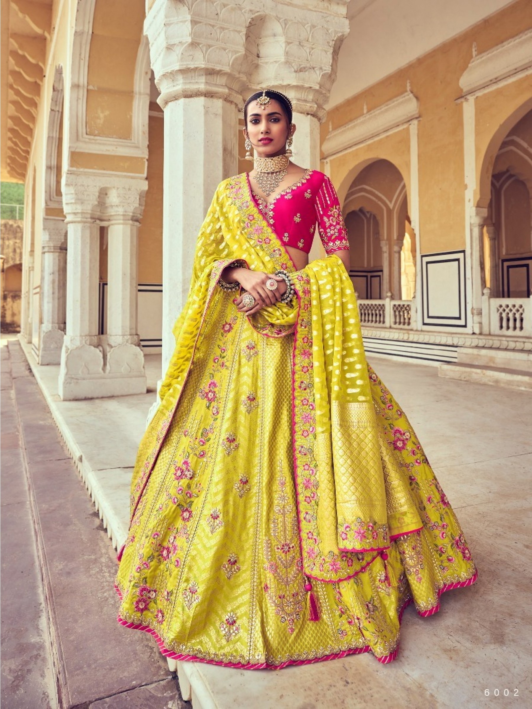 Pure Banarasi Silk Wedding Lehenga in Yellow Color With Embroidery work