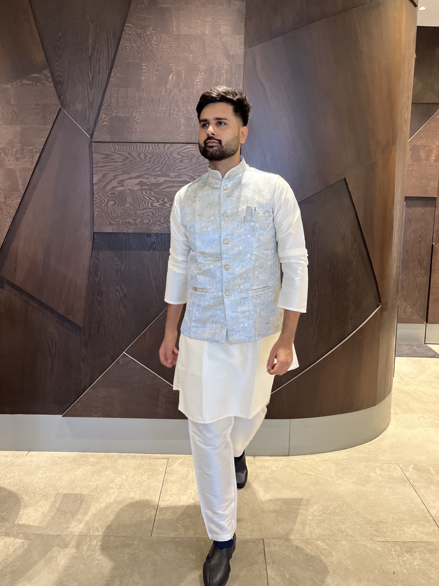 Pure Cotton Readymade Koti Kurta set in Cream & Grey With Jacquard Weaving 