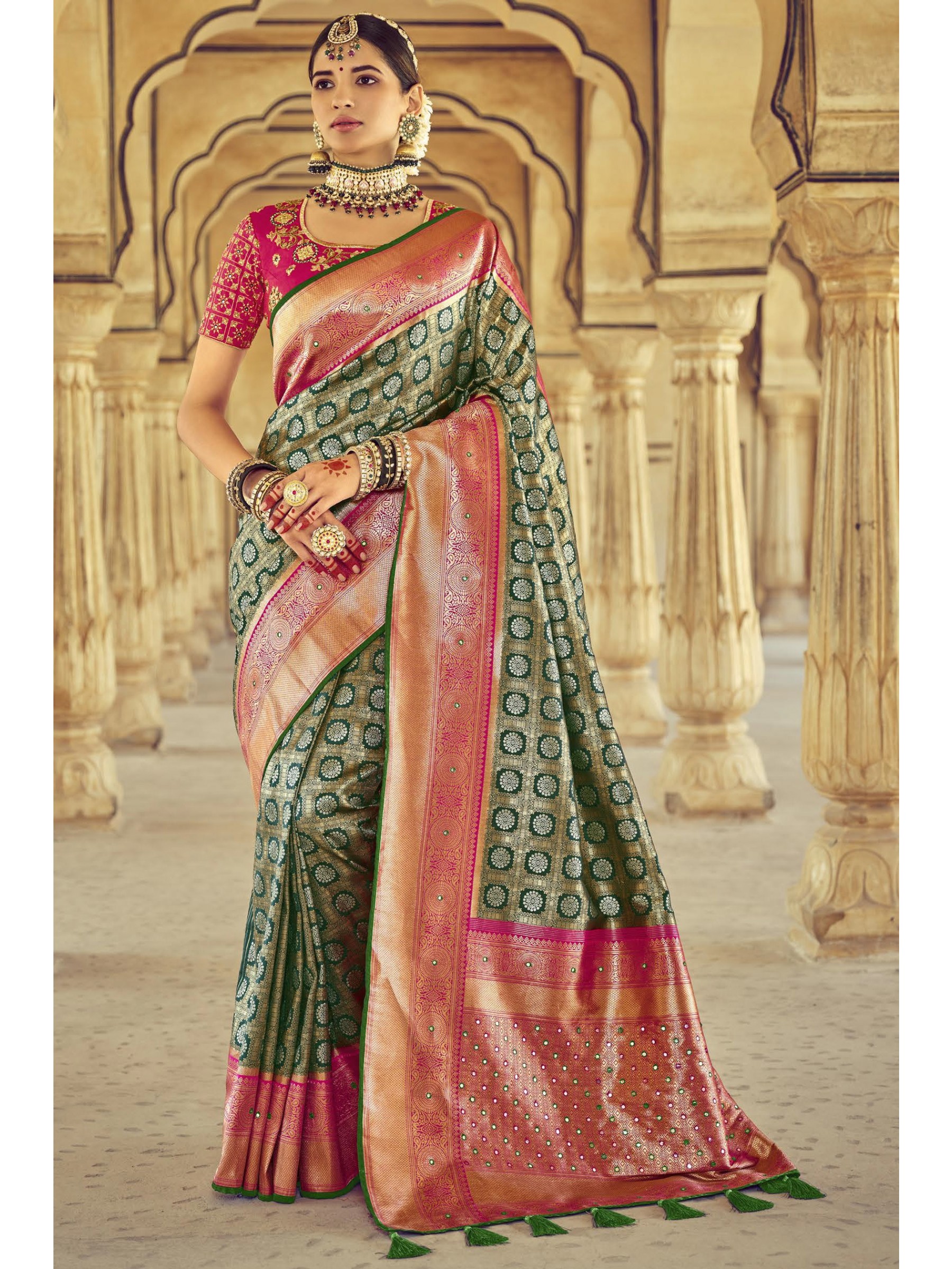 Pure Kanjivaram Silk Saree In Green Color With Embroidery Work