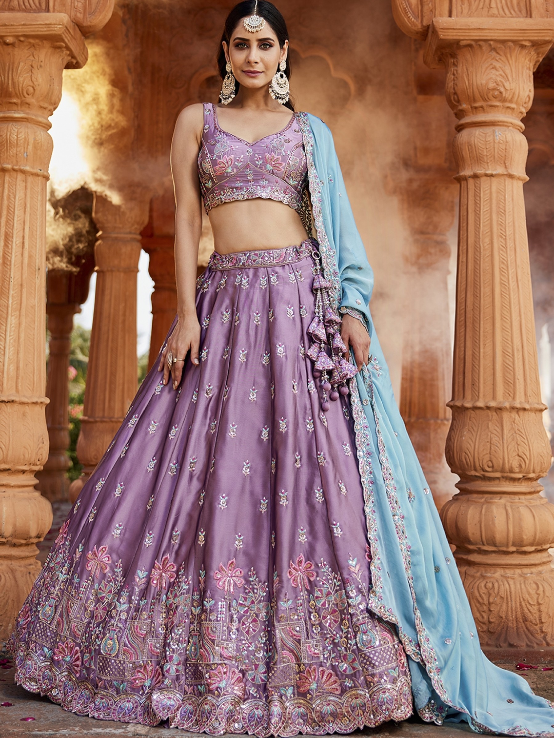 Pure Georgette Silk fabric Wedding Wear Lehenga In Lavender Color With Embroidery Work 