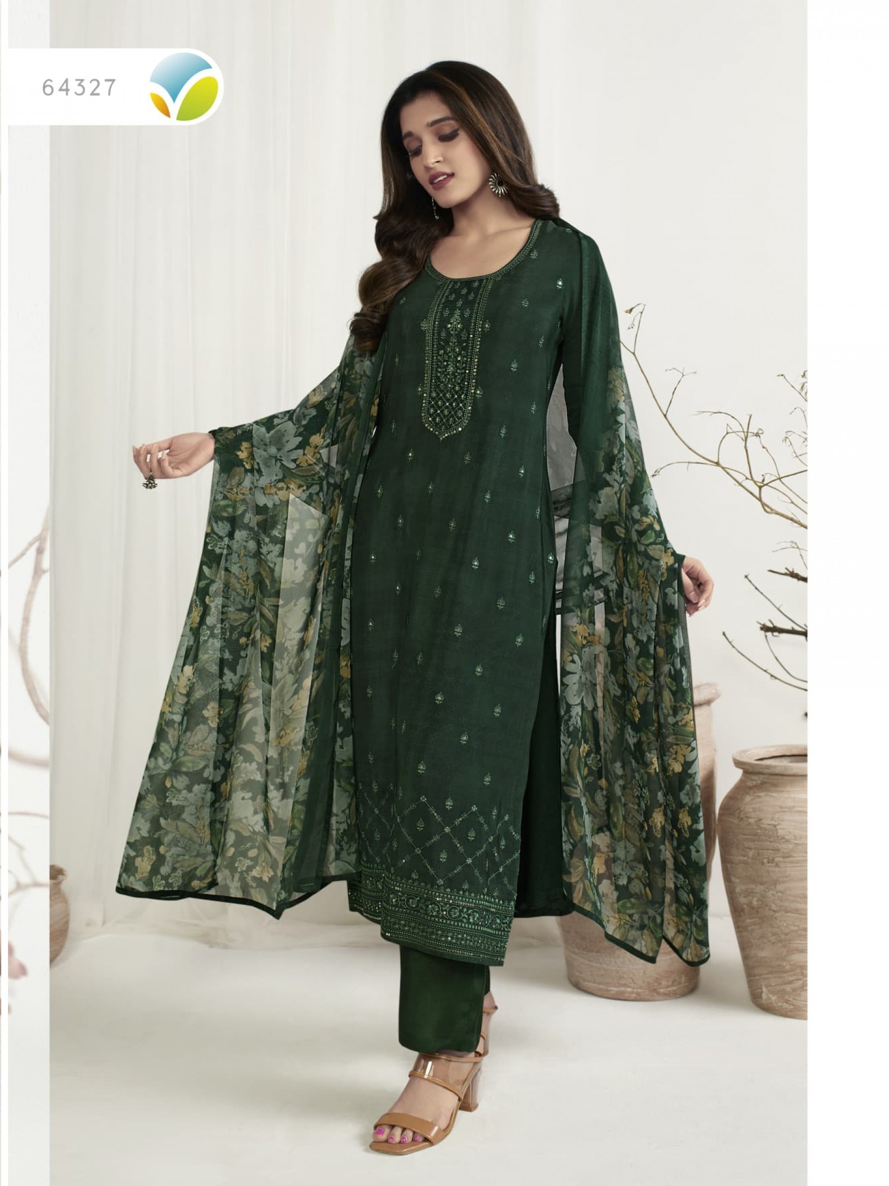 Soft Crape Party Wear  Suit in Green Color with  Embroidery Work