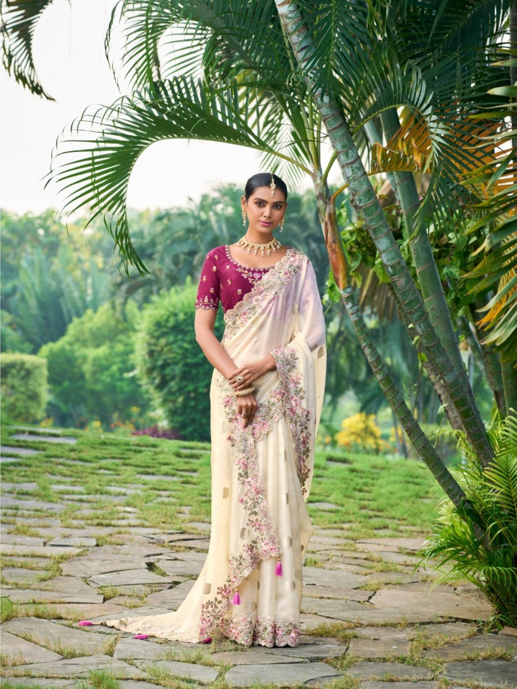 Pure  Silk Saree In Cream Color With Embroidery Work