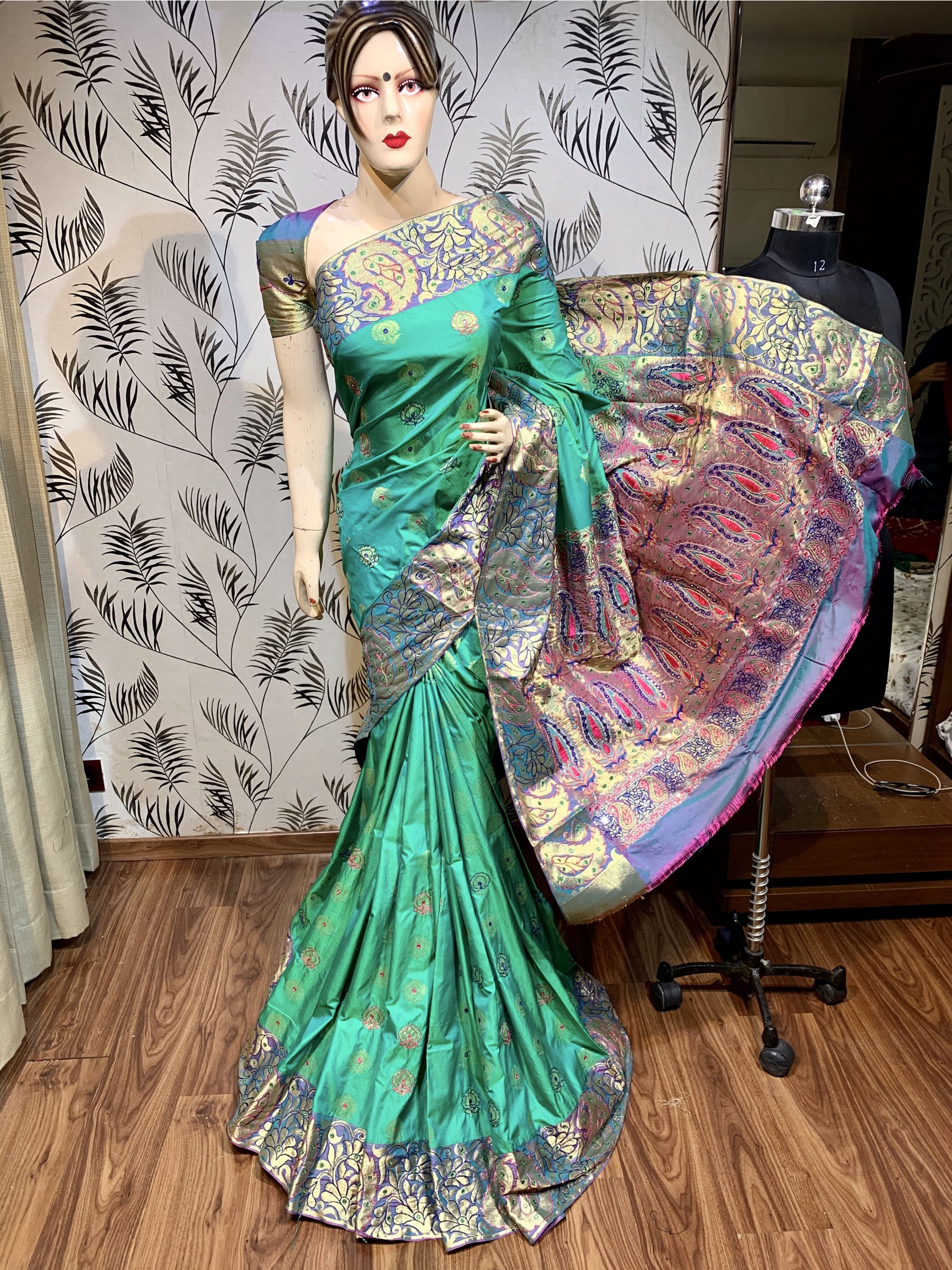 Pure Banarasi Silk Wedding Wear Saree In Turquoise With Handwork