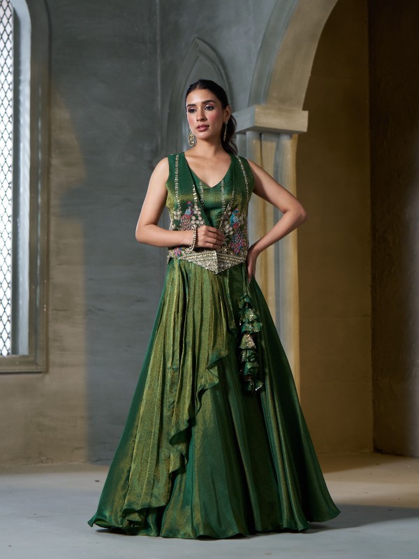 Pure Banarasi Viscose Tissue Silk Wedding Wear Lehenga in Green Color With Embroidery Work