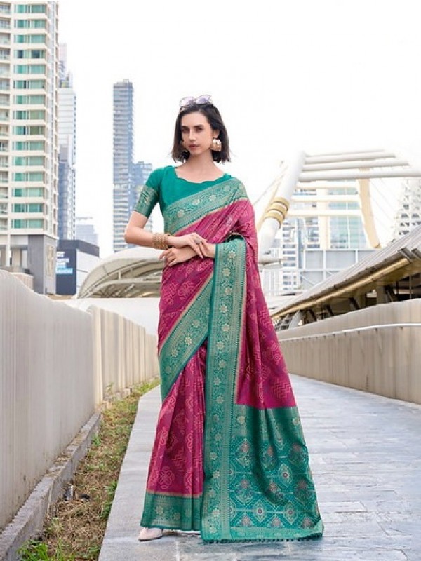 Soft Silk Party wear Saree In Pink Color with Bandhani Weaving 