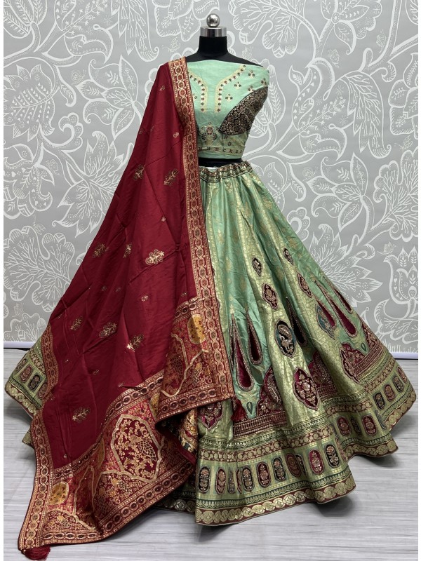 Pure Banarasi  silk  Wedding Wear Lehenga In Green Color  With Embroidery Work