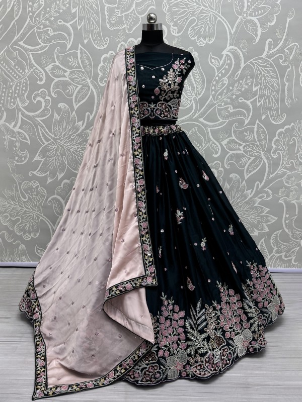 Pure Silk Fabric Wedding Wear Lehenga In Green Color With Embroidery Work