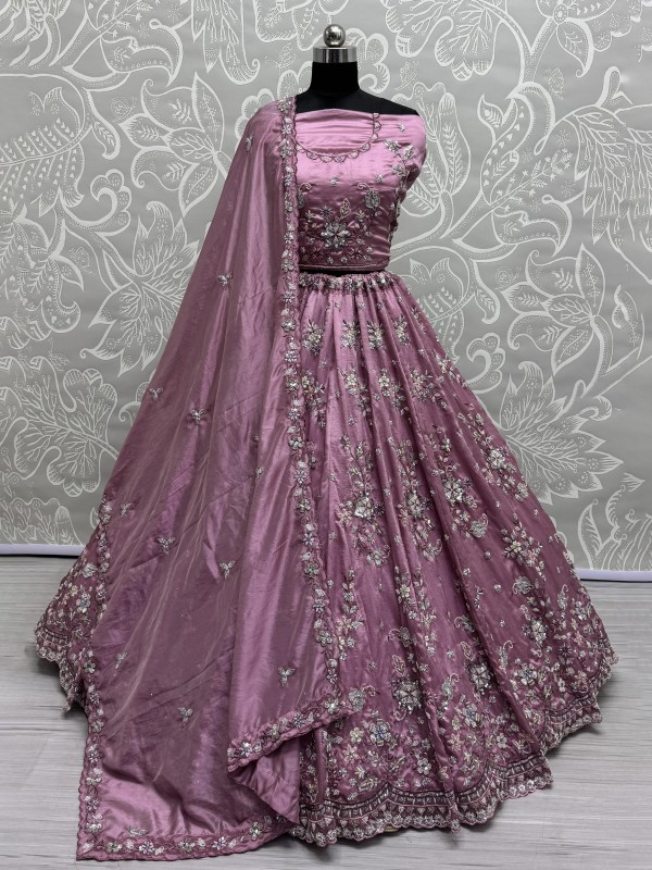 Pure Silk Fabric Wedding Wear Lehenga In Pink Color With Embroidery Work