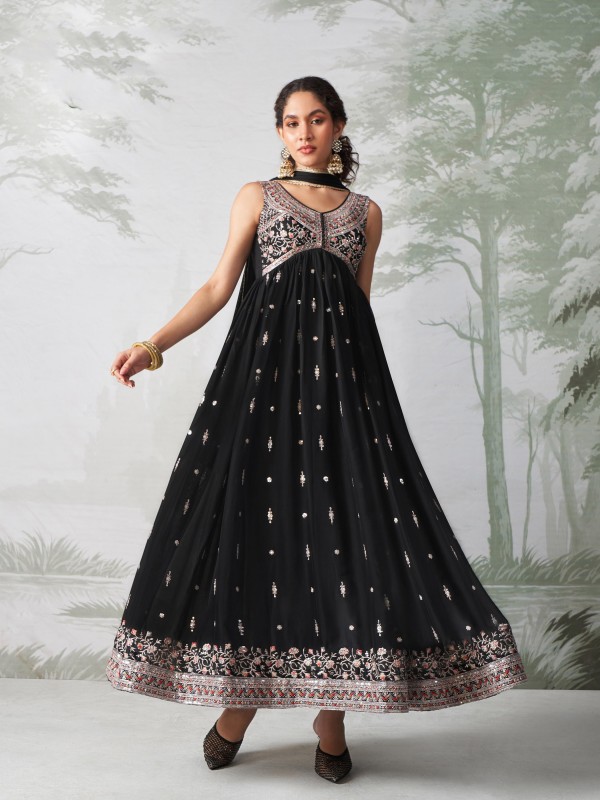 Pure Georgette Party Wear Gown Black Color with Embroidery Work