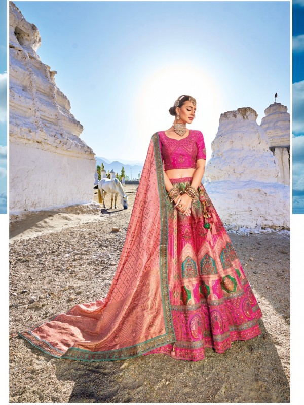 Pure Banarsi Jacquard  Silk Wedding Lehenga in Pink Color With Embroidery work
