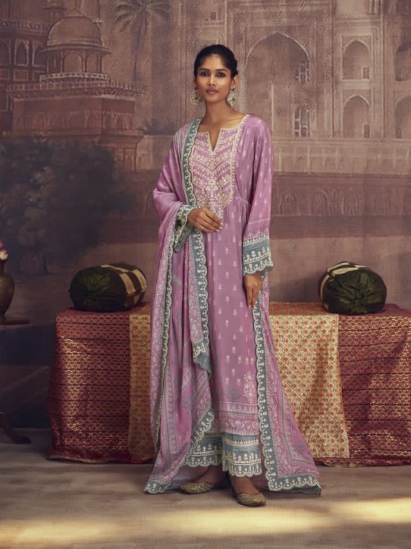 Muslin Silk Party Wear  Suit  in Purple Color with  Embroidery Work